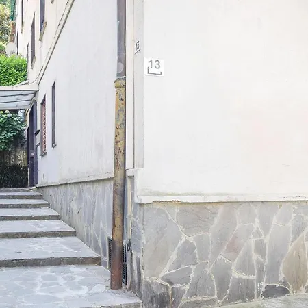 Lägenhet 1 Bedroom Gorgeous Apartment In Rapallo *